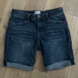 Girls cuffed Jean shorts